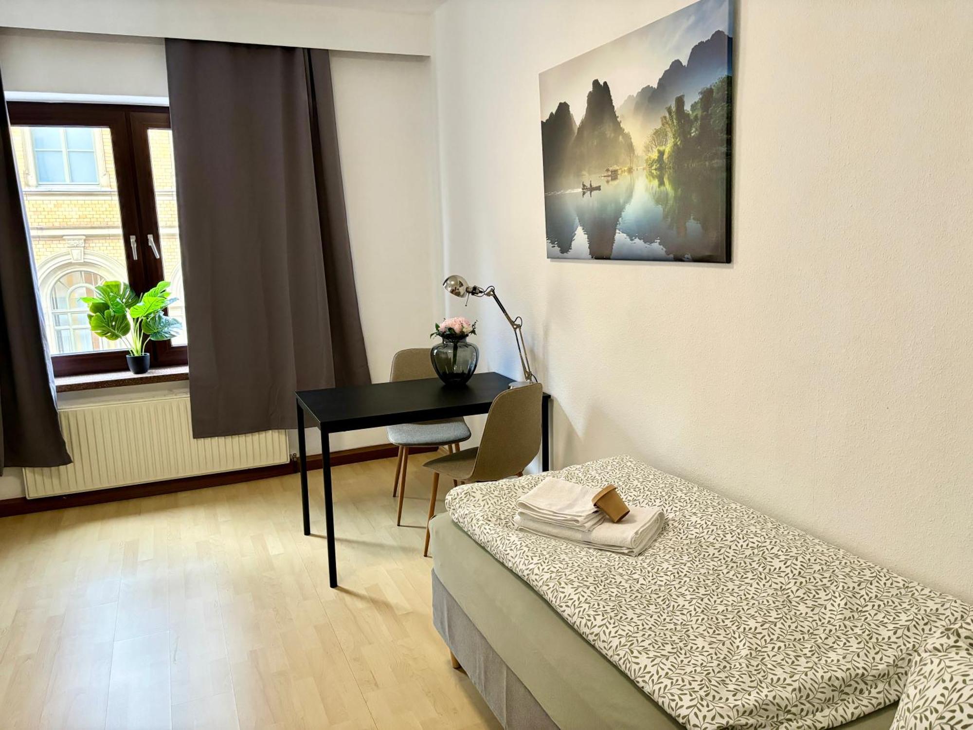 Harmony - Ganzes Appartement 3 Schlafzimmer City Meiningen Exteriér fotografie